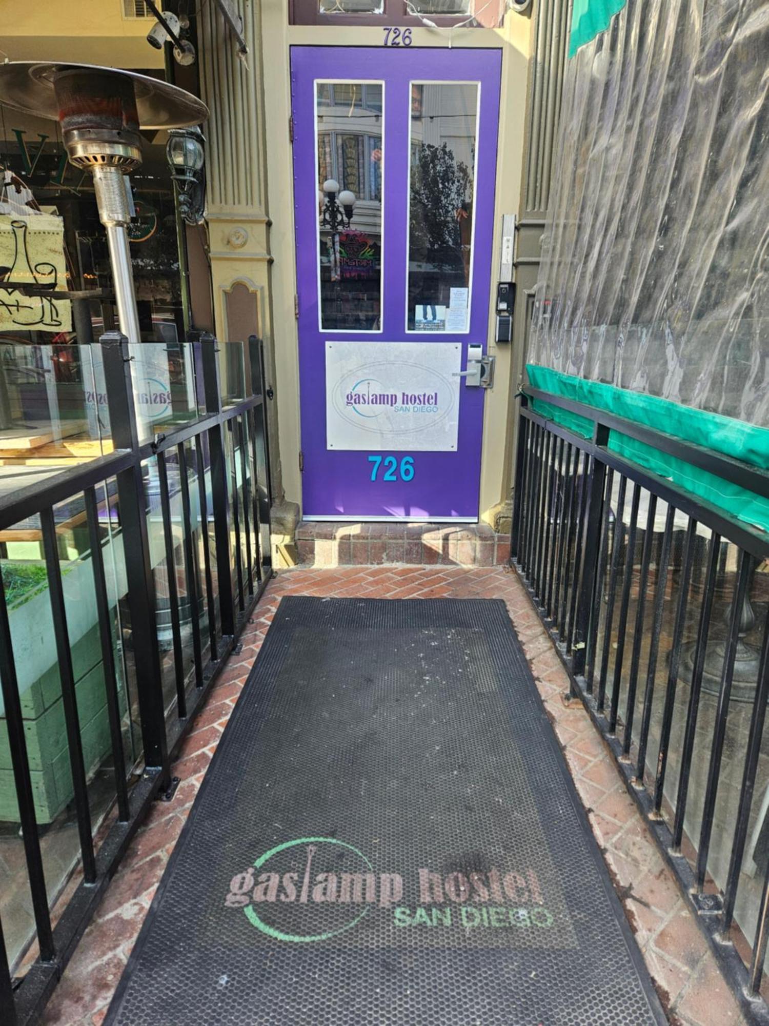 Gaslamp Hostel San Diego Exterior photo